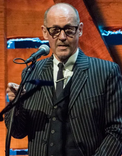 Andy Fairweather Low