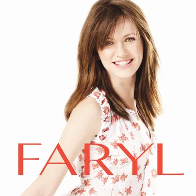 Faryl Smith