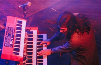 Guns N' Yorkshire Roses