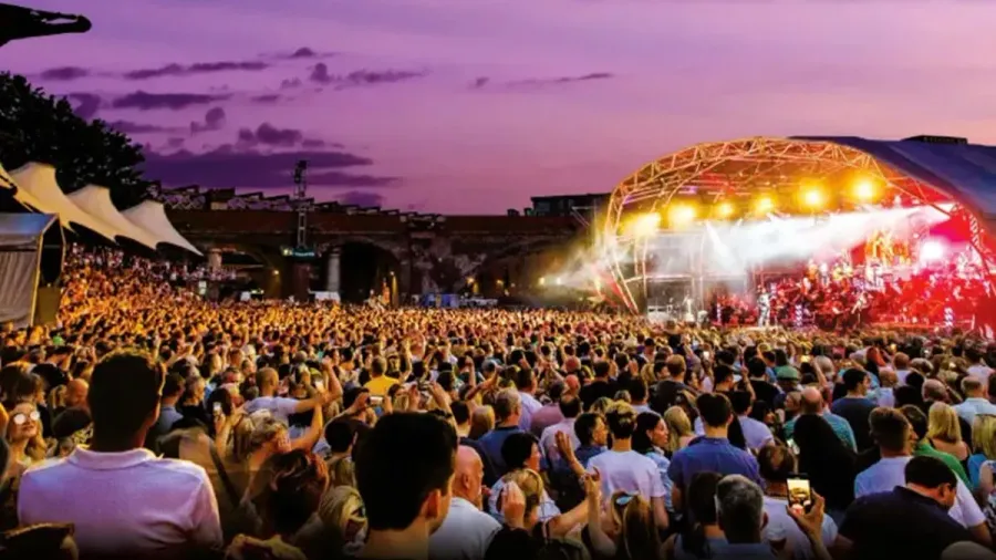 Hacienda Classical (Sounds of the City)