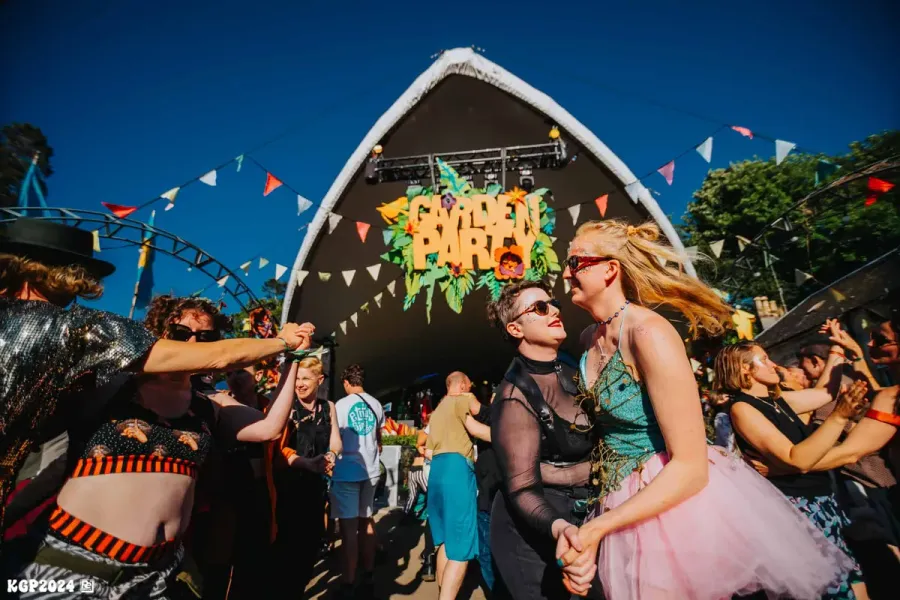 Kelburn Garden Party