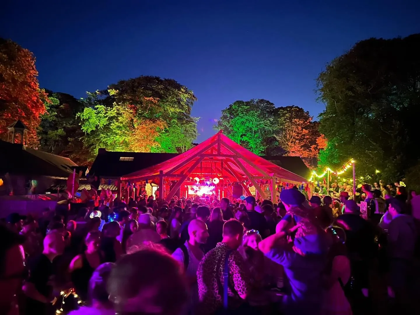 Tonnau Festival